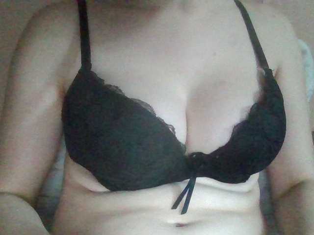 Anna6991 live cam on BongaCams