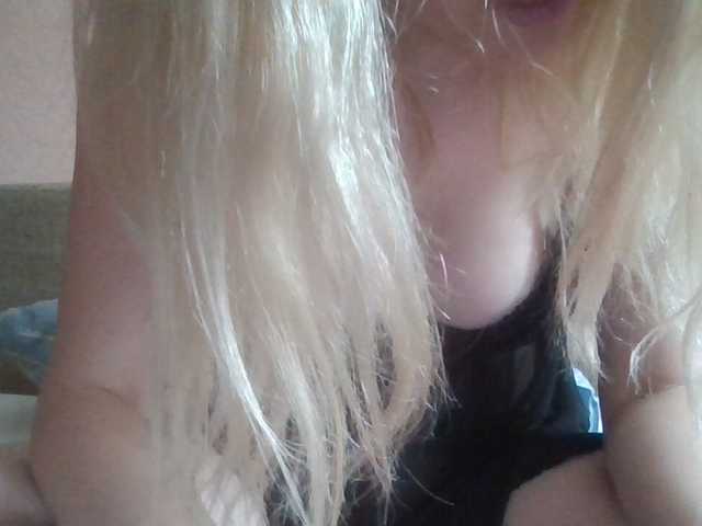 Anna6991 live cam on BongaCams