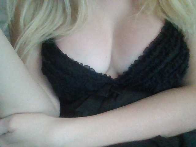 Anna6991 live cam on BongaCams
