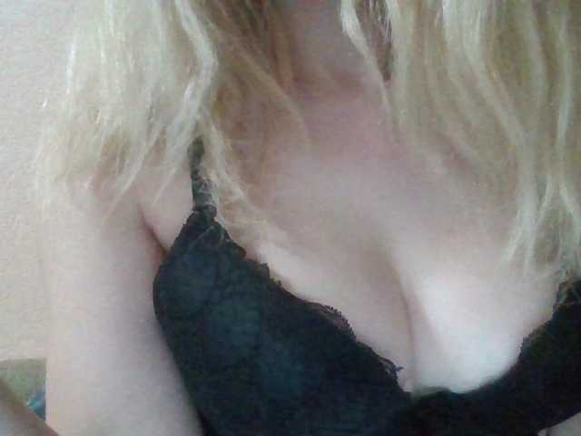 Anna6991 live cam on BongaCams