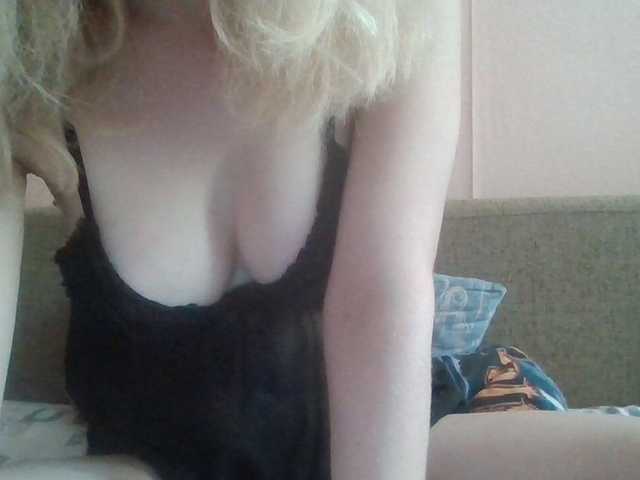 Anna6991 live cam on BongaCams