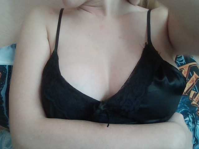 Anna6991 live cam on BongaCams