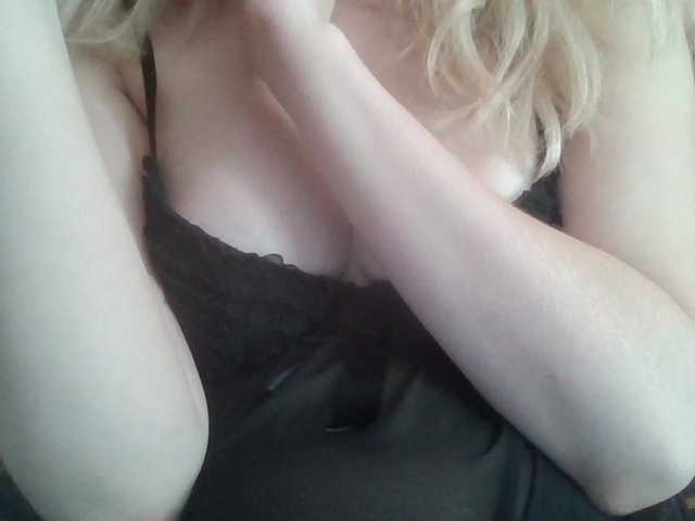 Anna6991 live cam on BongaCams