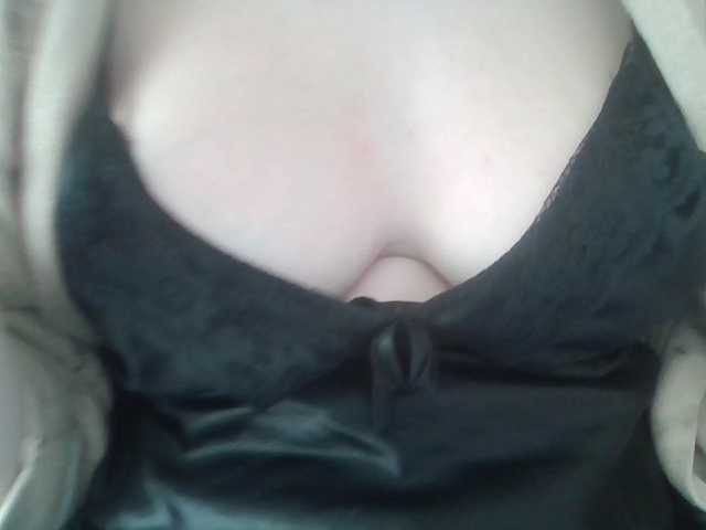Anna6991 live cam on BongaCams