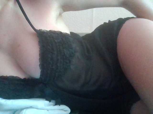 Anna6991 live cam on BongaCams