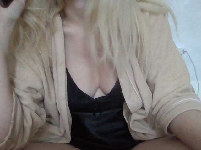 Anna6991 live cam on BongaCams