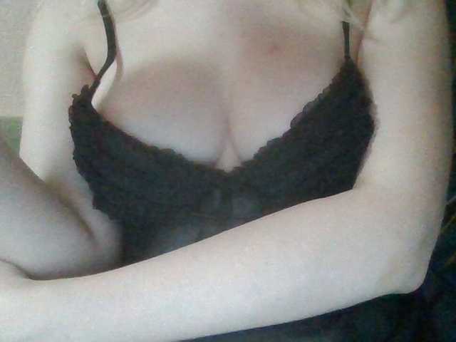 Anna6991 live cam on BongaCams