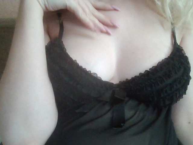 Anna6991 live cam on BongaCams