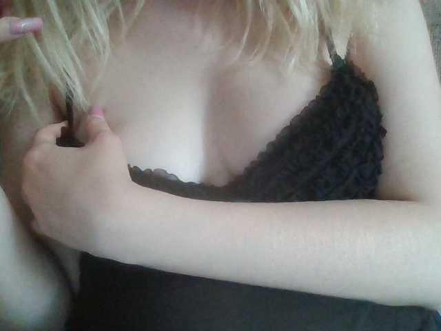 Anna6991 live cam on BongaCams