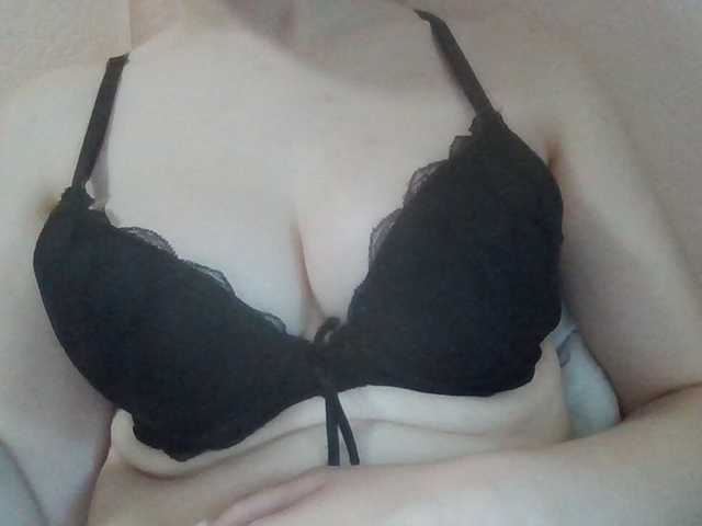 Anna6991 live cam on BongaCams