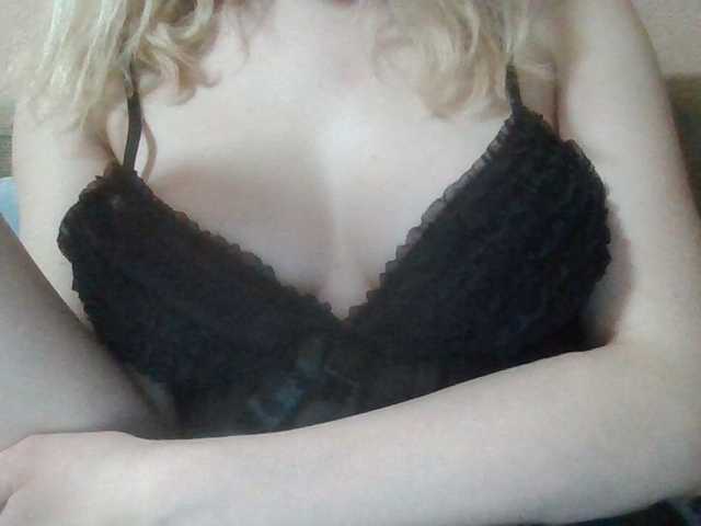 Anna6991 live cam on BongaCams