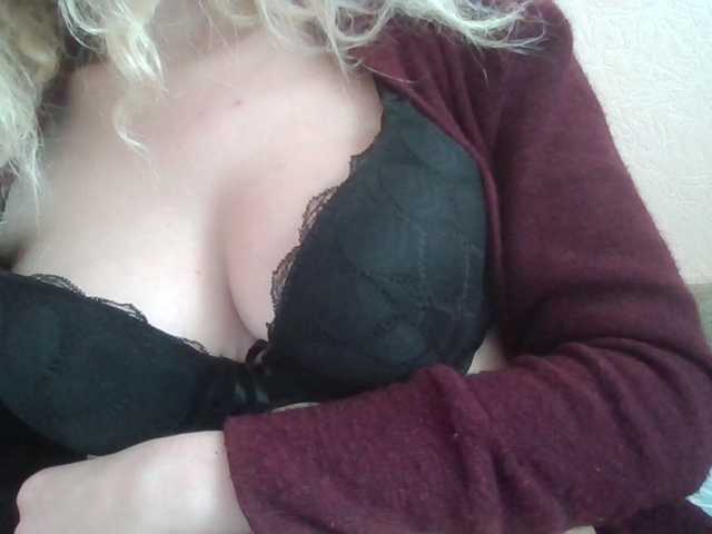 Anna6991 live cam on BongaCams
