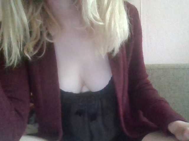 Anna6991 live cam on BongaCams