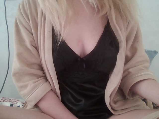Anna6991 live cam on BongaCams