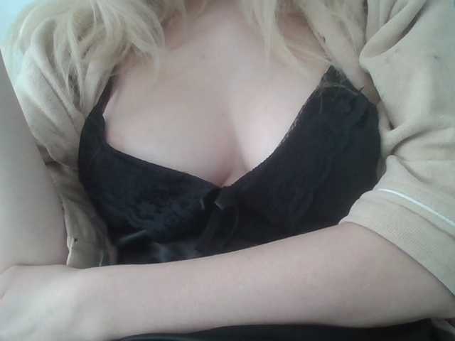 Anna6991 live cam on BongaCams