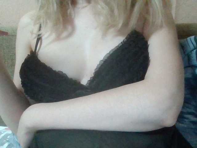 Anna6991 live cam on BongaCams