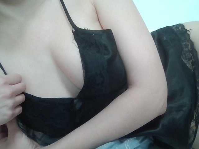 Anna6991 live cam on BongaCams