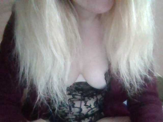 Anna6991 live cam on BongaCams