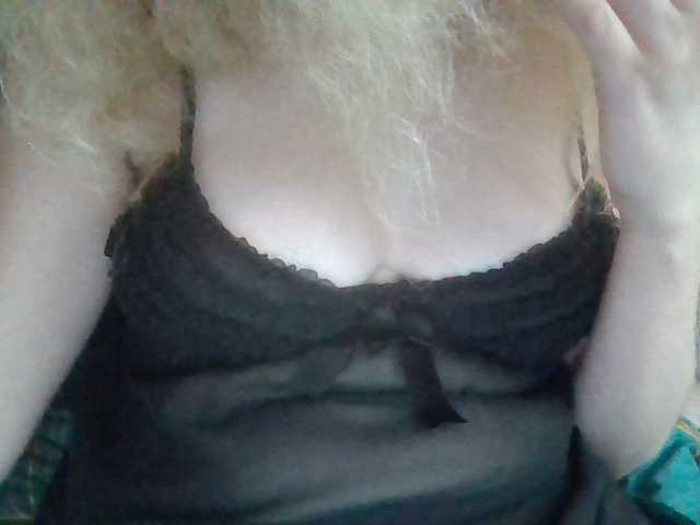 Anna6991 live cam on BongaCams