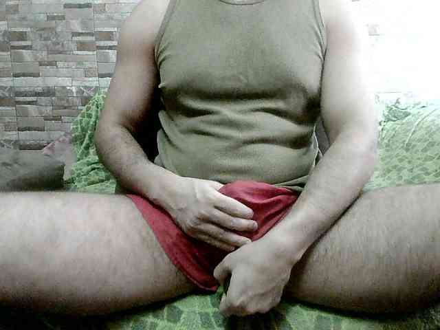 Hotsexyman48953 Sex Cam Show