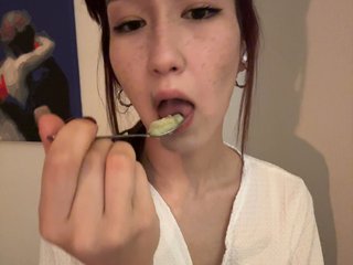 crazyaleona