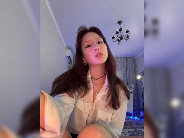 CrazyAleona live cam on BongaCams