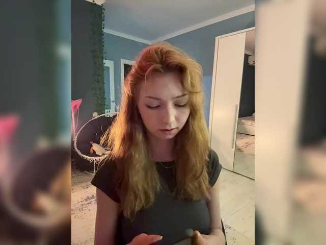 CrazyAleona live cam on BongaCams