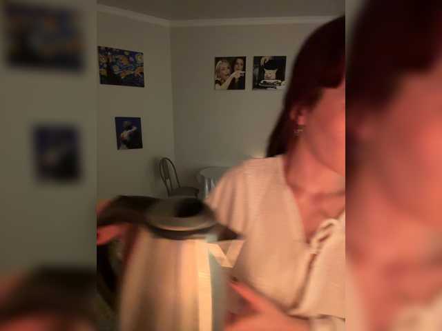 CrazyAleona live cam on BongaCams