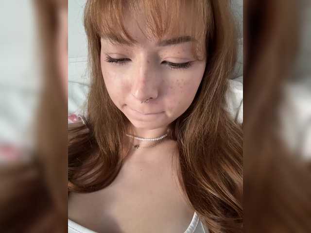 CrazyAleona live cam on BongaCams