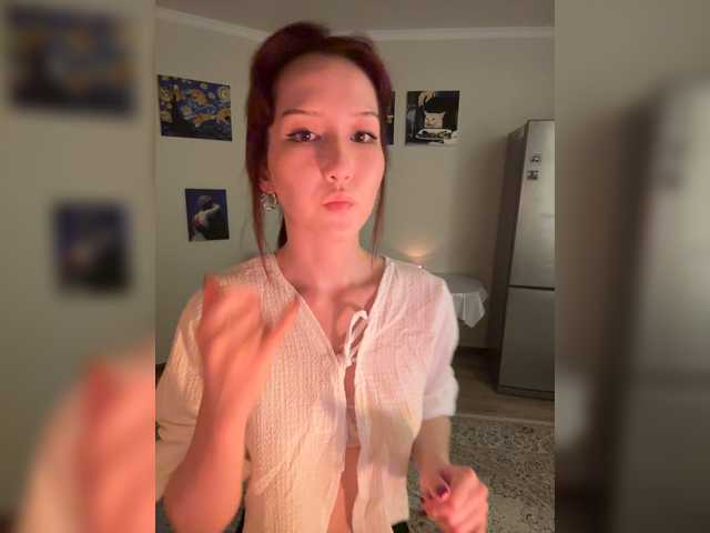 CrazyAleona live cam on BongaCams