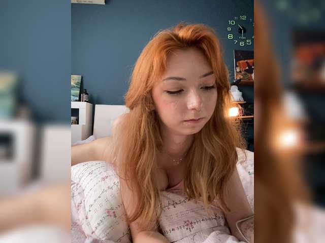 CrazyAleona live cam on BongaCams