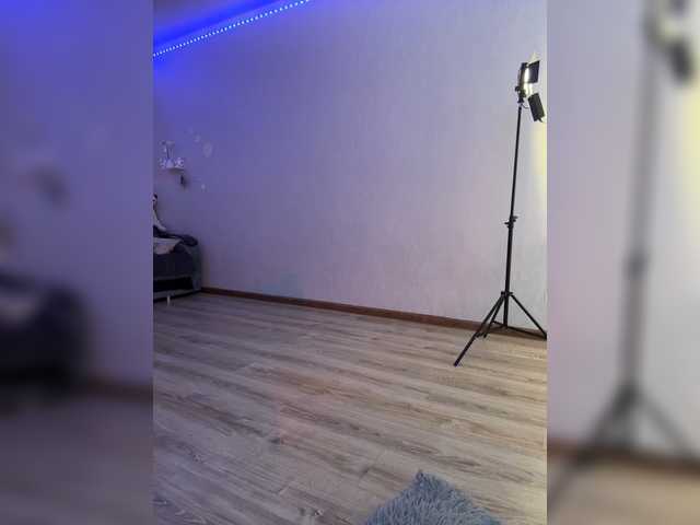 CrazyAleona live cam on BongaCams