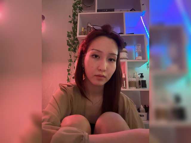 CrazyAleona live cam on BongaCams