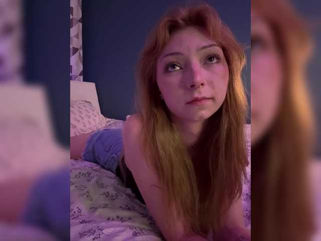 CrazyAleona live cam on BongaCams