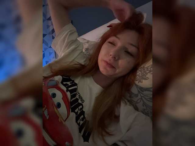 CrazyAleona live cam on BongaCams