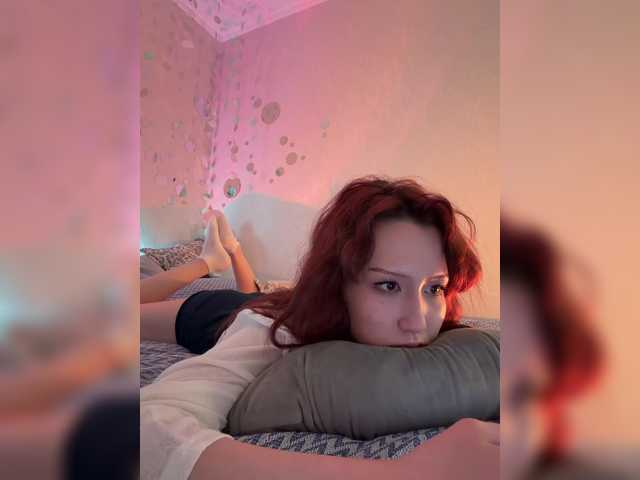 CrazyAleona live cam on BongaCams