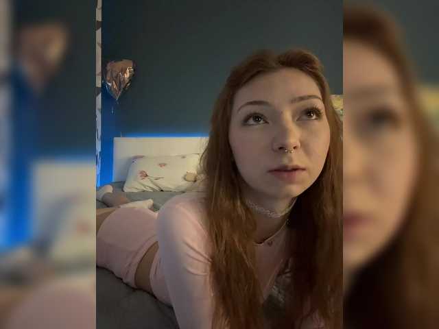 CrazyAleona live cam on BongaCams