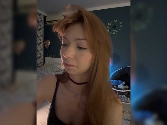 CrazyAleona live cam on BongaCams