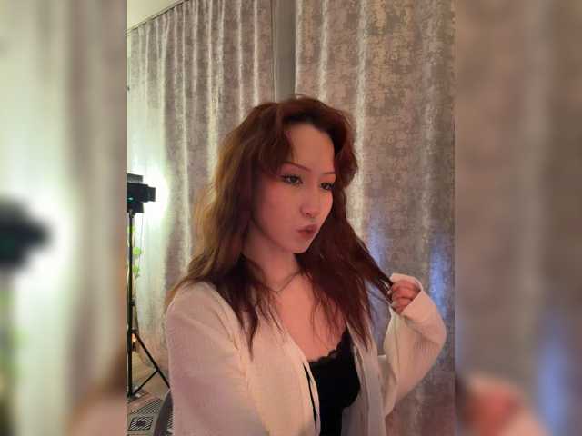 CrazyAleona live cam on BongaCams