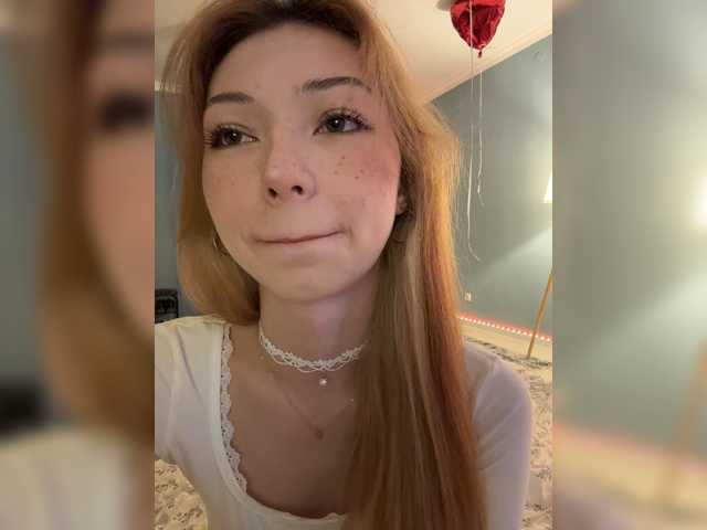 CrazyAleona, en directo ahora en BongaCams