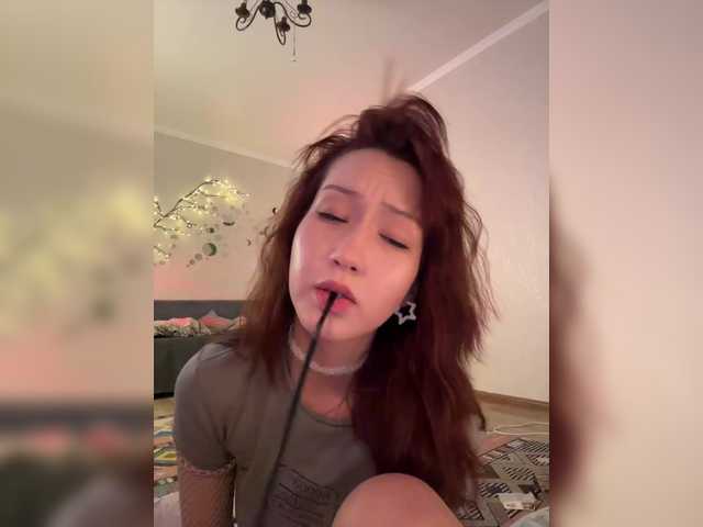 CrazyAleona live cam on BongaCams