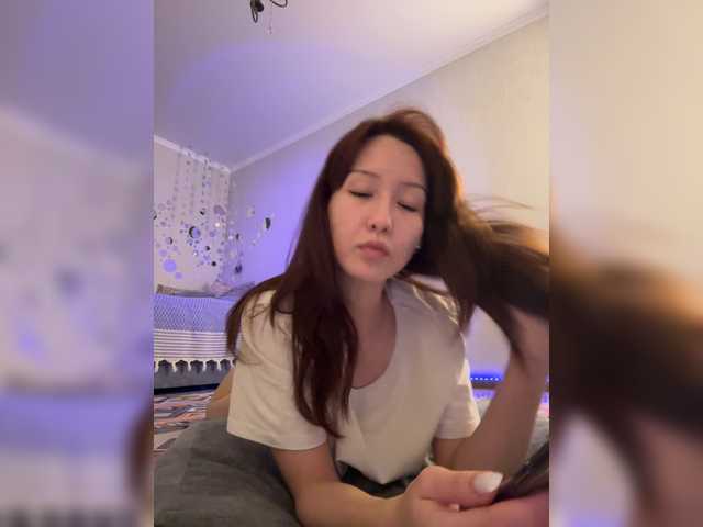 CrazyAleona live cam on BongaCams