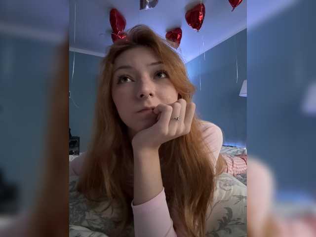 CrazyAleona live cam on BongaCams