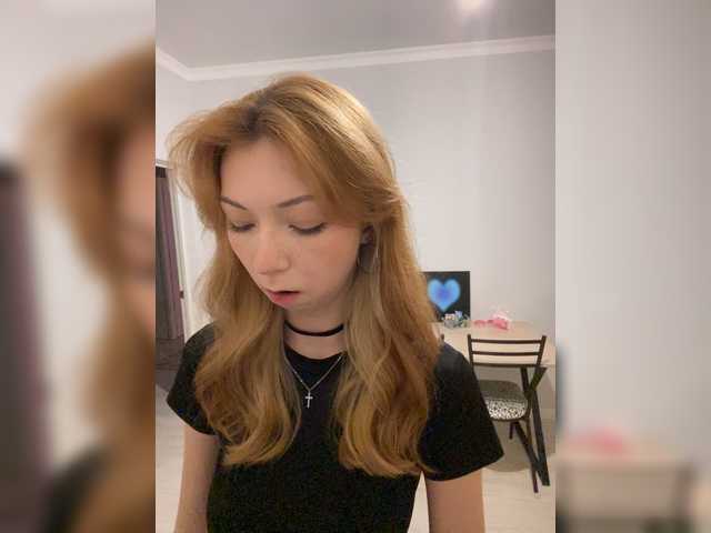CrazyAleona live cam on BongaCams