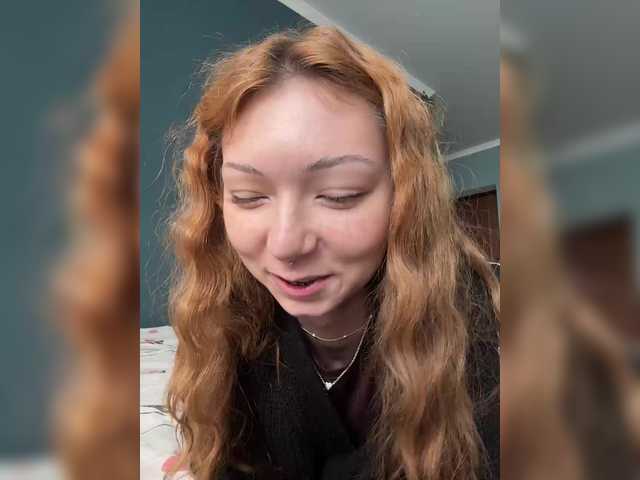 CrazyAleona live cam on BongaCams