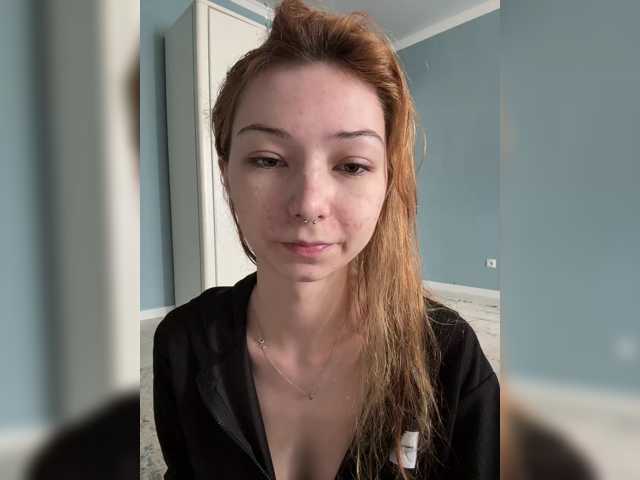 CrazyAleona, en directo ahora en BongaCams