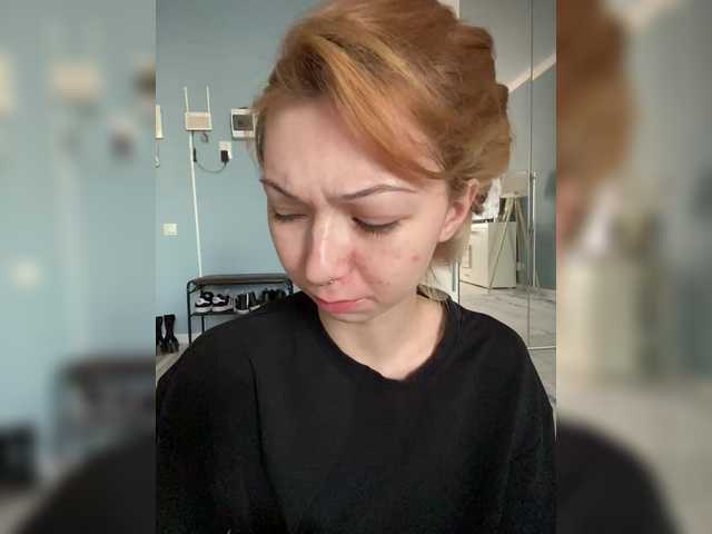 CrazyAleona live cam on BongaCams