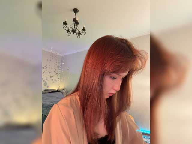 CrazyAleona live cam on BongaCams