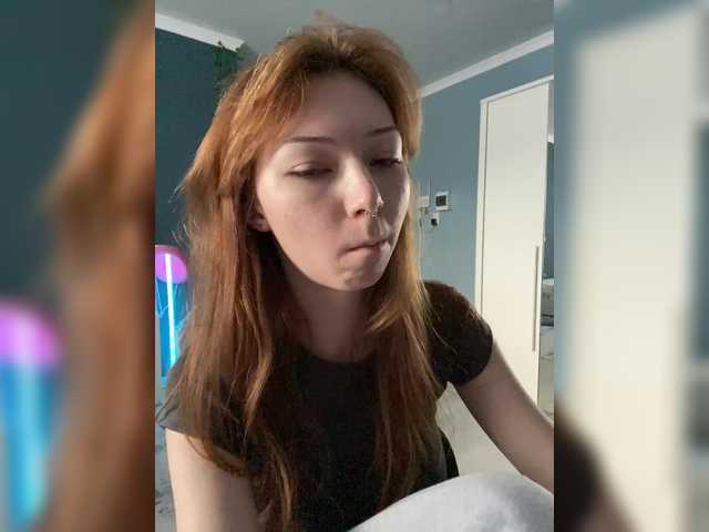 CrazyAleona live cam on BongaCams