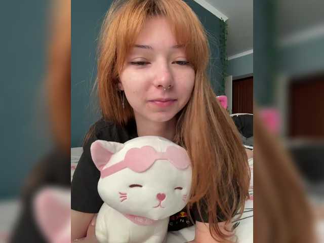 CrazyAleona live cam on BongaCams